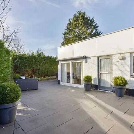 Holiday House Como & Tulips Holiday home Noordwijkerhout