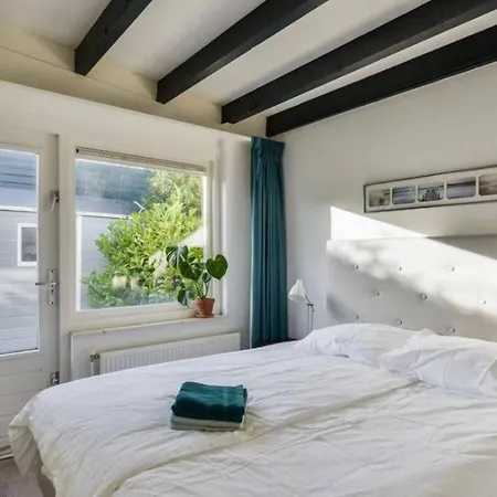 Holiday home Holiday House Como & Tulips *